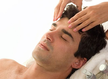 Head, Neck & Shoulder Massage post thumbnail image